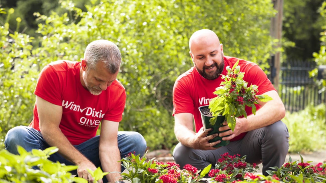 Southeastern Grocers Earth Month