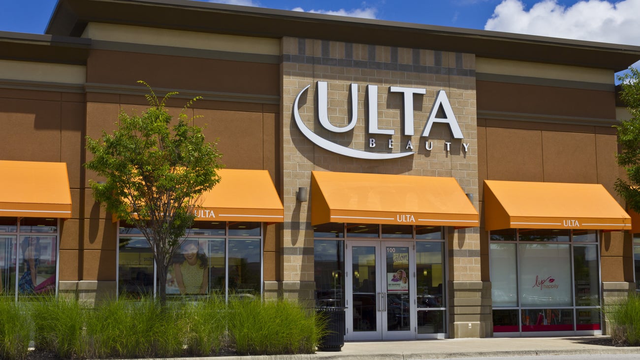 Indianapolis - Circa July 2016: Ulta Salon, Cosmetics & Fragrance Retail Location. Ulta Provides Beauty Products and a Salon VI; Shutterstock ID 453785770