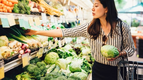 woman grocery shopping