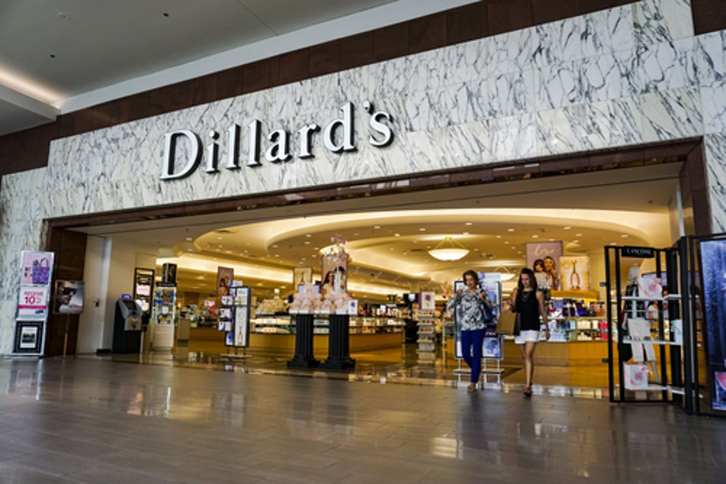 Dillard's