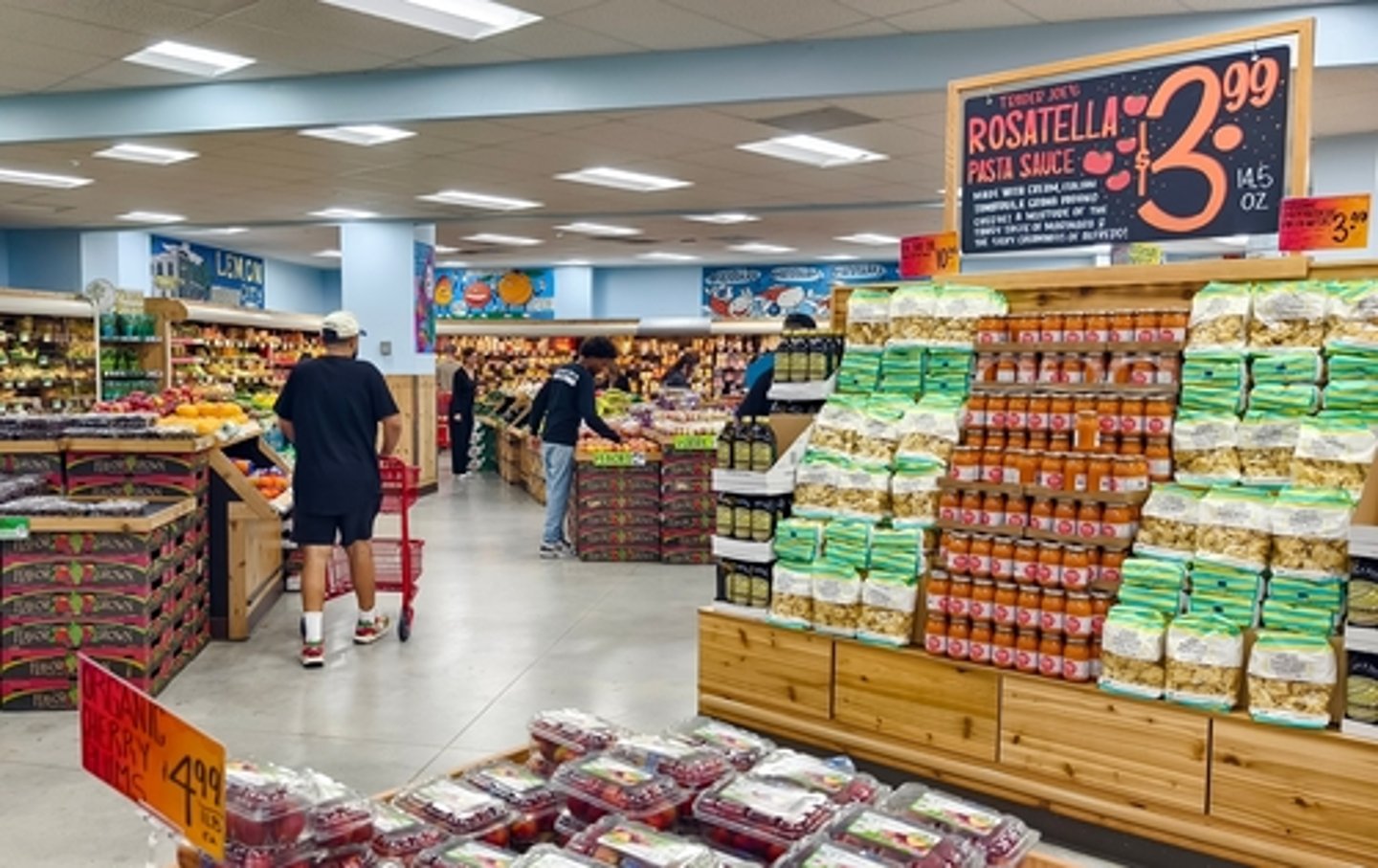 Trader Joe's Interior