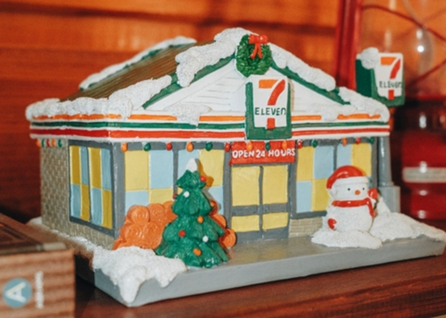 7-Eleven Holiday House