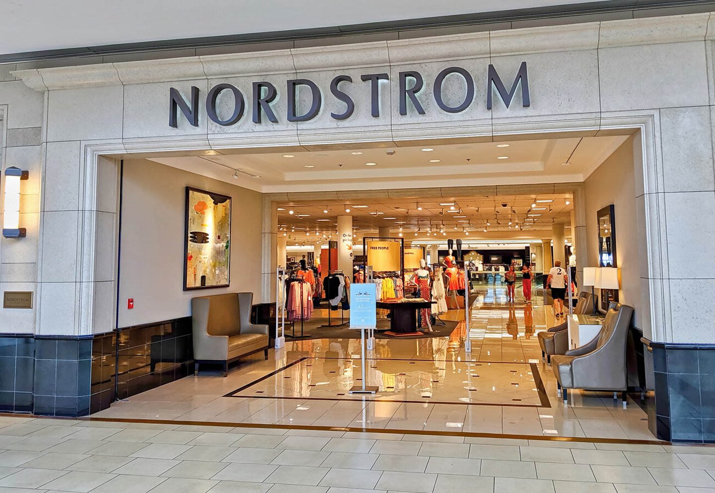 Nordstrom upscale retailer storefront entrance, shopping mall, Peabody Massachusetts USA, August 9, 2019; Shutterstock ID 1490378855