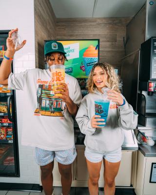 Overtime x 7-Eleven